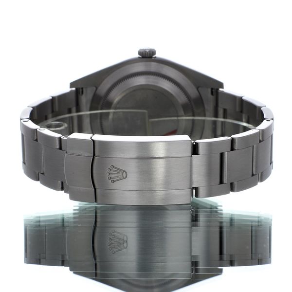 Rolex Oyster Perpetual 114300